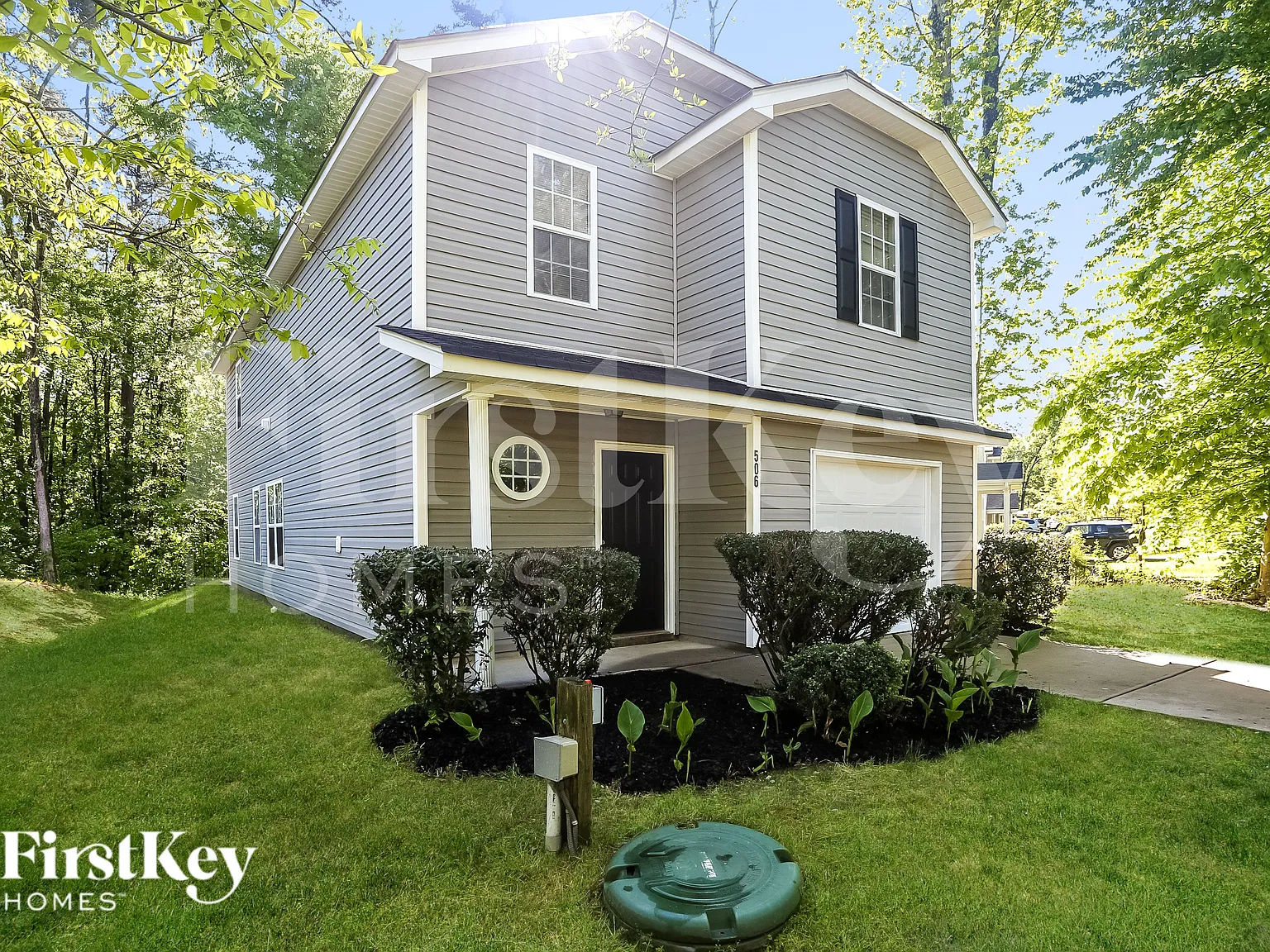 3 bed, 2.5 bath, 2040 sqft, $1,940 — Photo 3