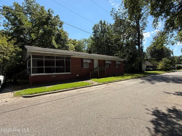 105 New Street, Williamston, NC 27892
