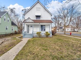403 14th St, Port Huron, MI 48060