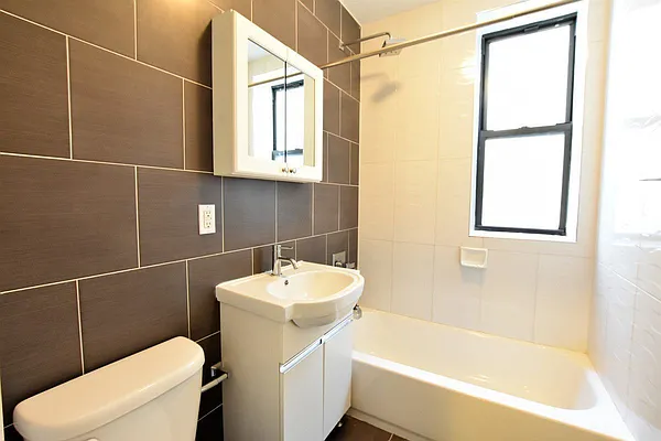 Rented by Clove Realty LLC | media 5