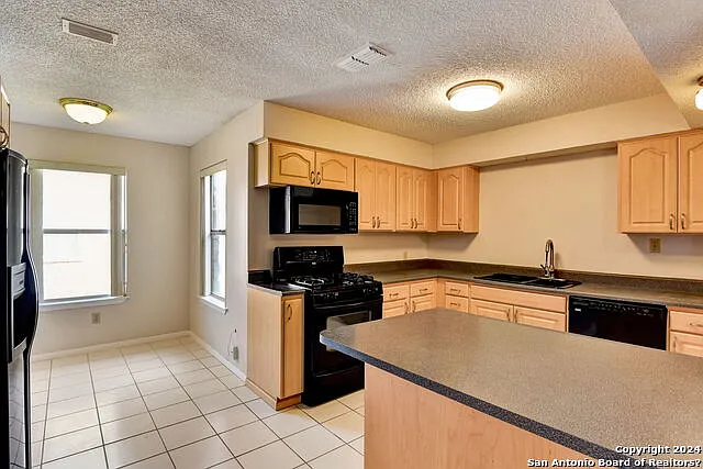 4910 Tee St — Photo 20