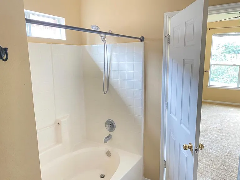 22023 Holly Branch Dr — Photo 6