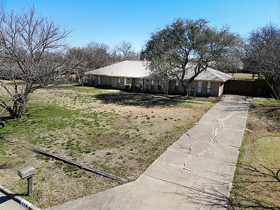 4th image of 118 Moonlight Dr