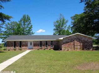 211 14th Ave, Atmore, AL 36502