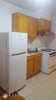 Rented by Kian Realty | media 4