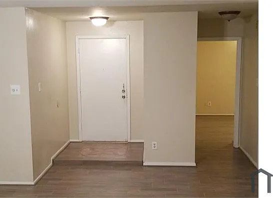8230 Lone Bridge Ln — Photo 2