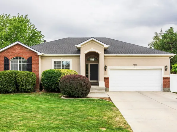5012 W Wood Ranch Dr, South Jordan, UT 84009