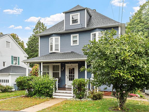 3rd image of 10 Byron St