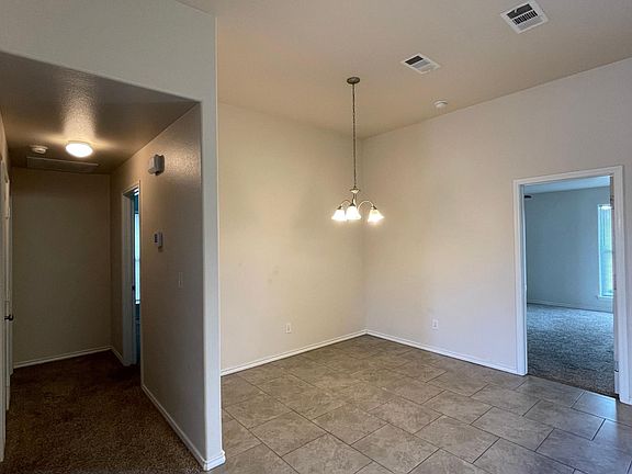 5th image of 9907 Sagebrush Ave