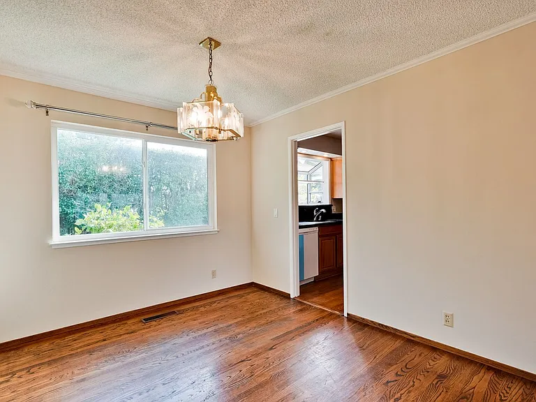 10534 Deodara Dr — Photo 8