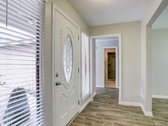 5th image of 6206 Maywood Forest Dr