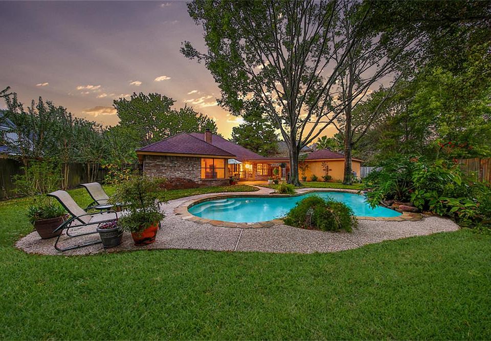 1st image of 15602 Pagehurst Dr