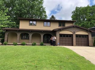 770 Crestline Dr, Decatur, IL 62526