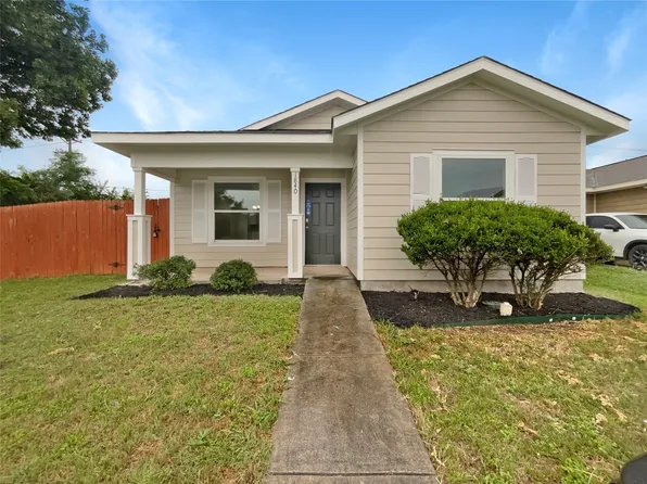 1840 Greenfield Ave, Fort Worth, TX 76102