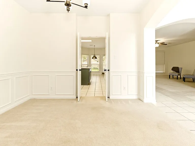 119 Baythorne — Photo 23