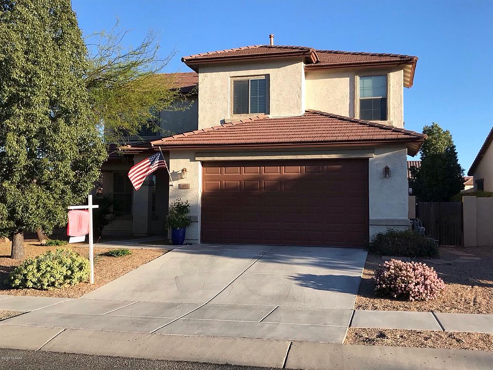 1st image of 691 W Camino Sorpresa