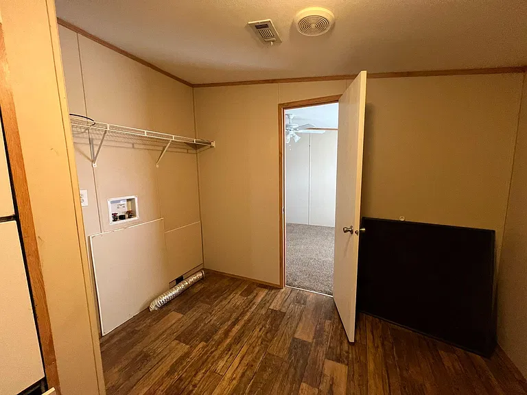 1085 County Road 320 — Photo 8