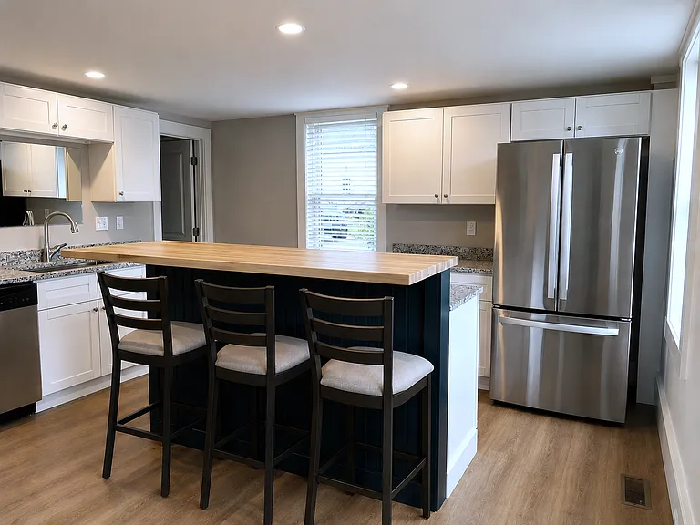 5 Shaker Rd #2 — Photo 2