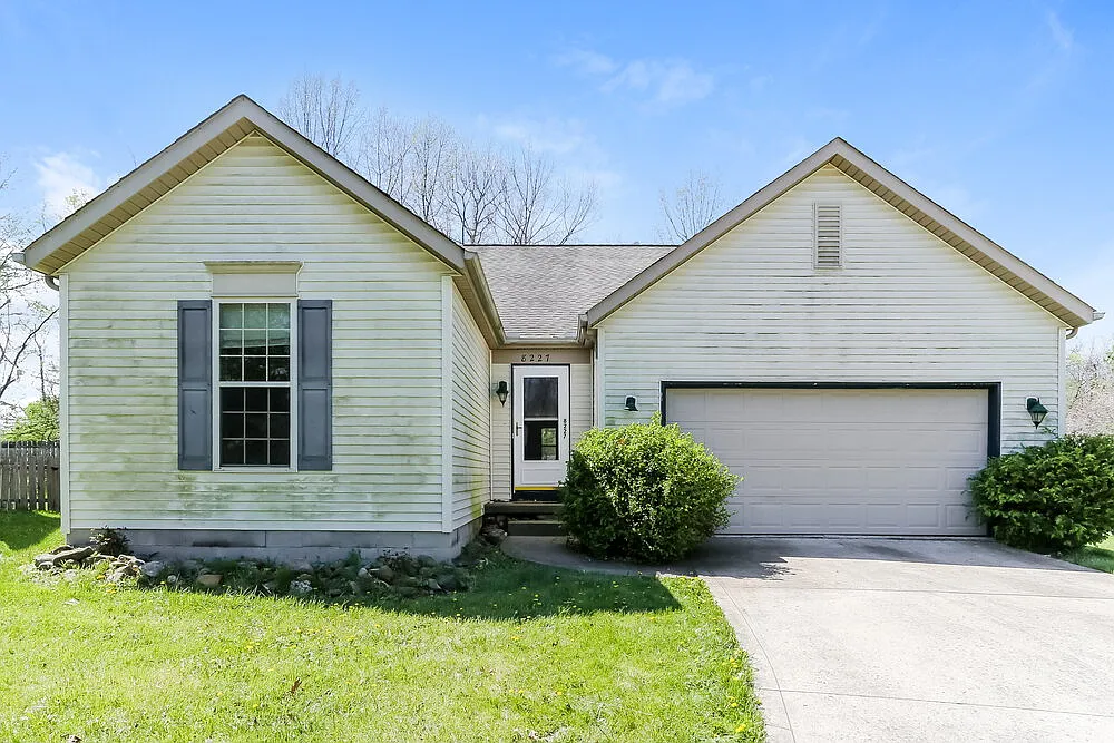 3 bed, 2.0 bath, 2030 sqft, $2,485 — Photo 1