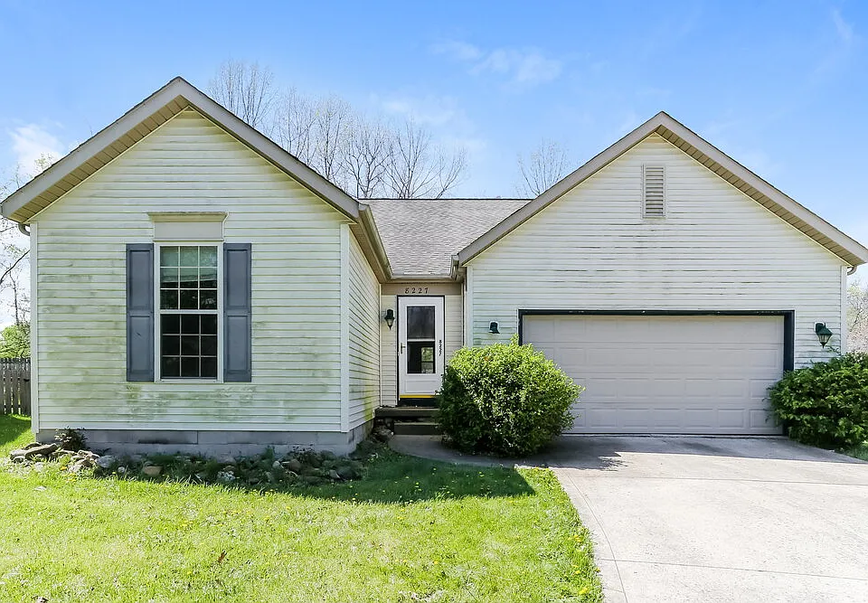 8227 Crete Ln