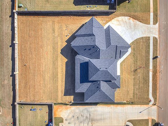 5th image of 4404 Rustic Trails