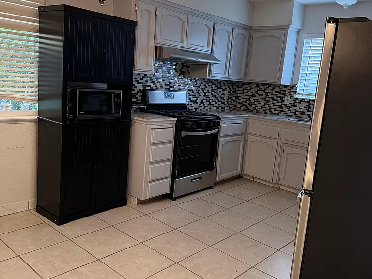 15481 W Middleton Ave — Photo 4