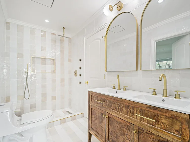 1205 Alta Vista Ave #A — Photo 11