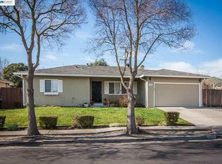 7956 Vomac Rd, Dublin, CA 94568