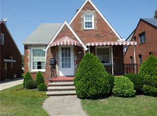 7424 Spring Garden Rd #R, Cleveland, OH 44129