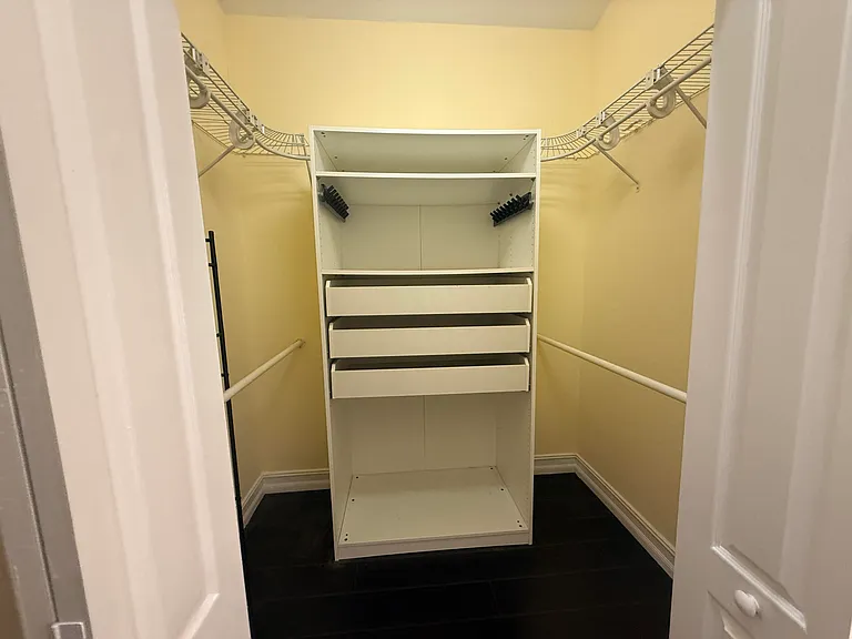 10372 Old Winston Ct — Photo 8