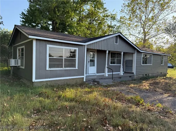 503 E Broadway St, Huntington, AR 72940