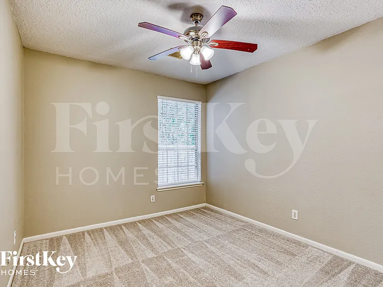 4022 N Dawn Cypress Ct — Photo 13