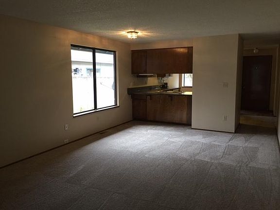 5th image of 10820 SW Garden Park Pl APT B