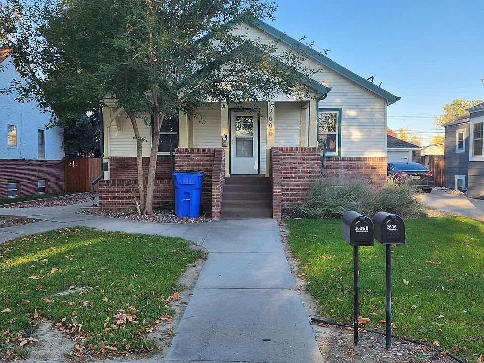 2606 Avenue D