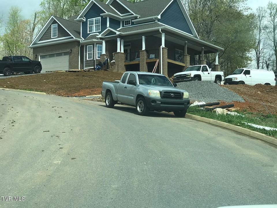 1st image of 1096 Victoria Lee Way