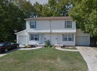 1216 Wall St APT A, Normal, IL 61761
