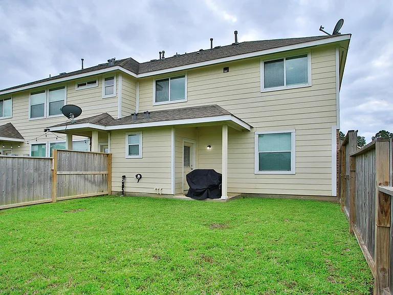10516 Primo Pl — Photo 31