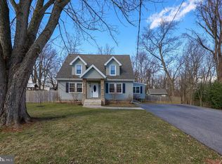 1035 Turnpike Rd, Elizabethtown, PA 17022