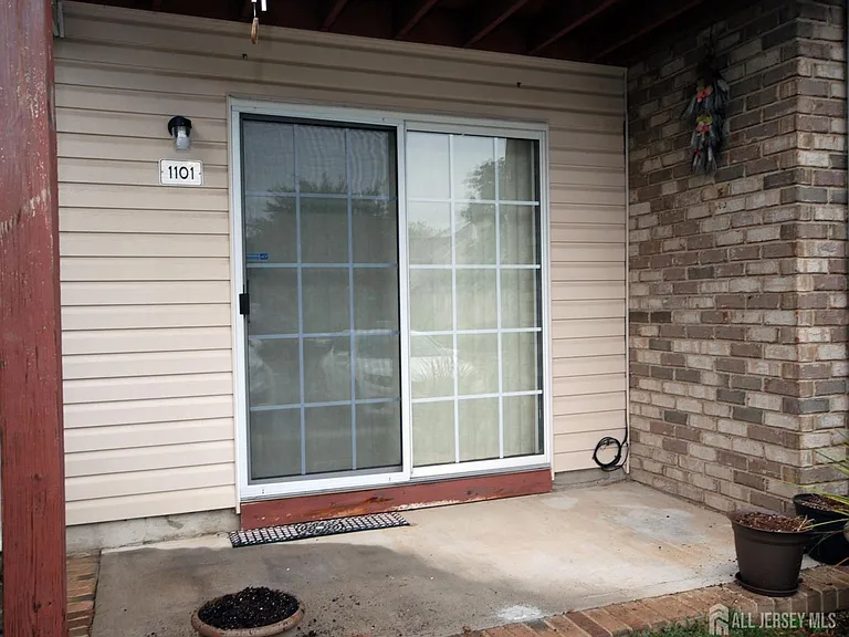 1101 Stony Brook Way — Photo 22