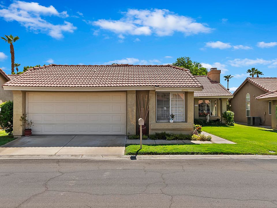 2nd image of 40754 Schafer Pl