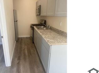 1814 S Citrus Ct, Santa Maria, CA 93458