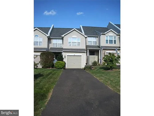 105 Galway Cir Photo 1