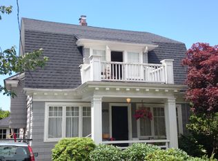 2015 11th Ave E, Seattle, WA 98102