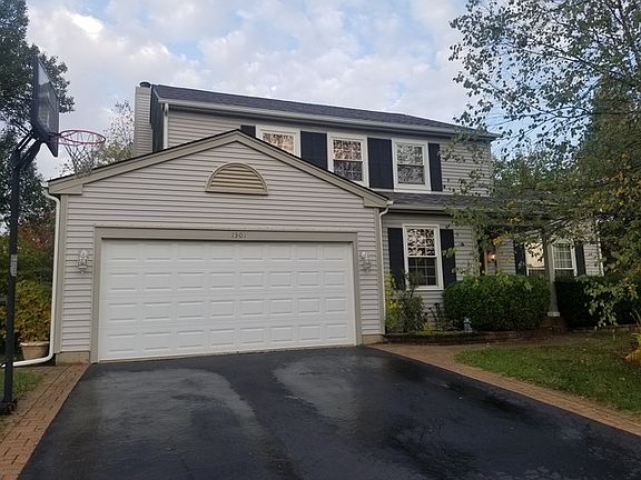 2nd image of 1301 Marble Hill Dr