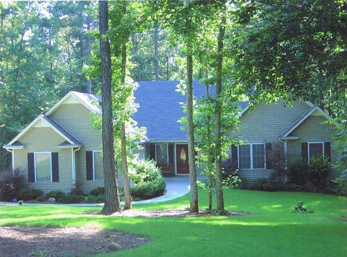 Front of Home & Yard