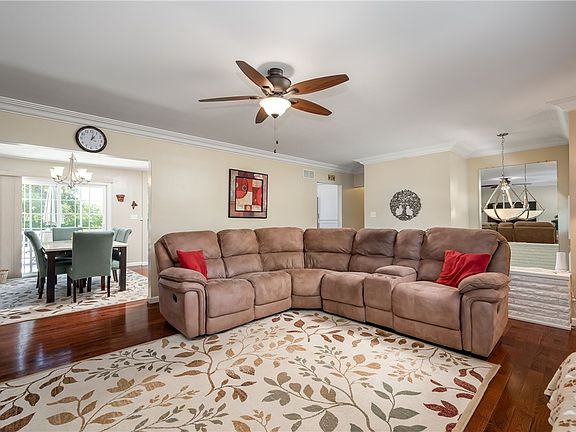 5th image of 409 Beechwood Blvd