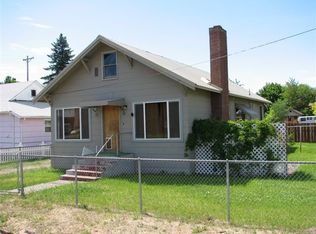 515 3rd St, Fossil, OR 97830