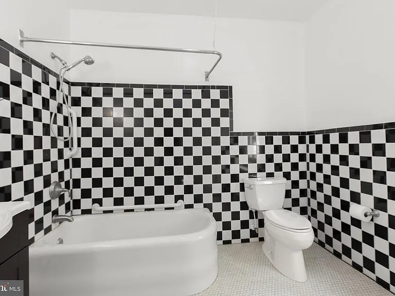 1404 Washington Ave — Photo 27