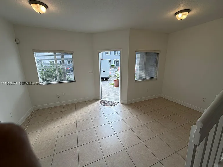 2953 SE 15th Ter #2953 — Photo 12