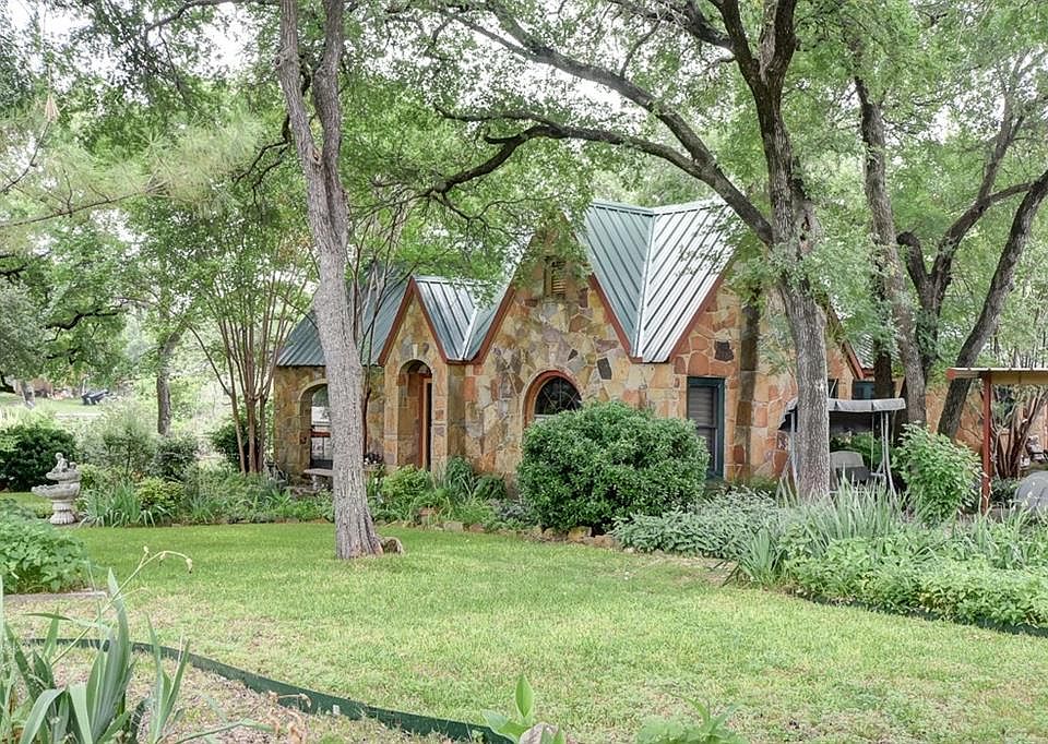 1st image of 6851 Cahoba Dr